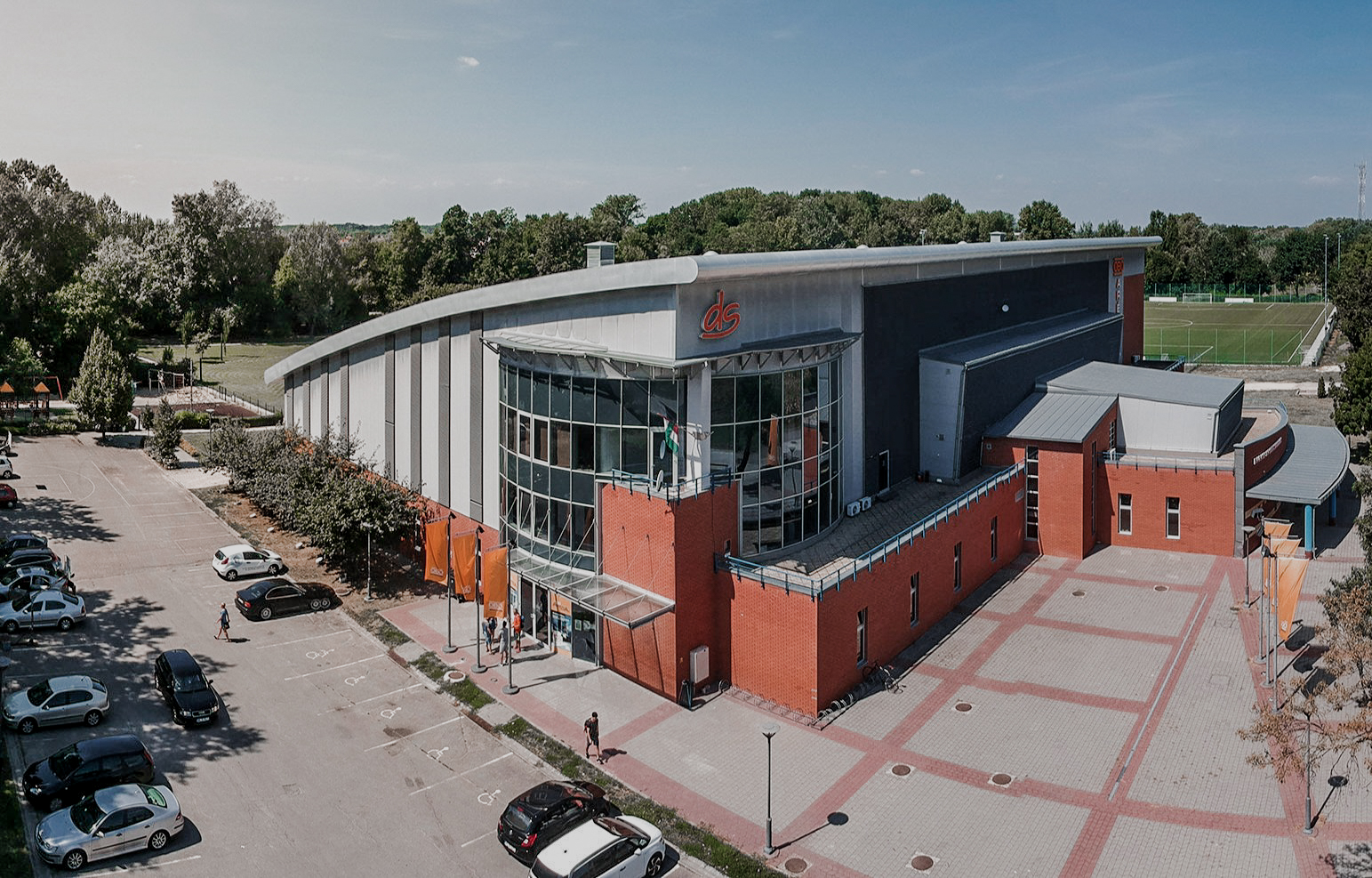 Dabas Arena wide